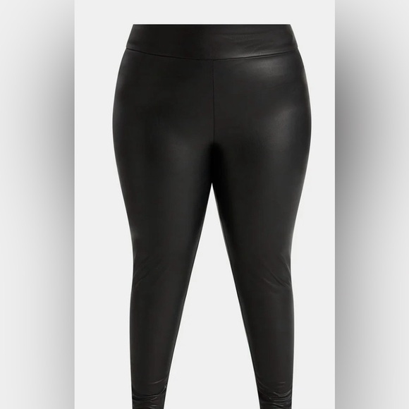 Terra & Sky Pants - Terra & Sky Black Faux Leather Wide Waistband Legging